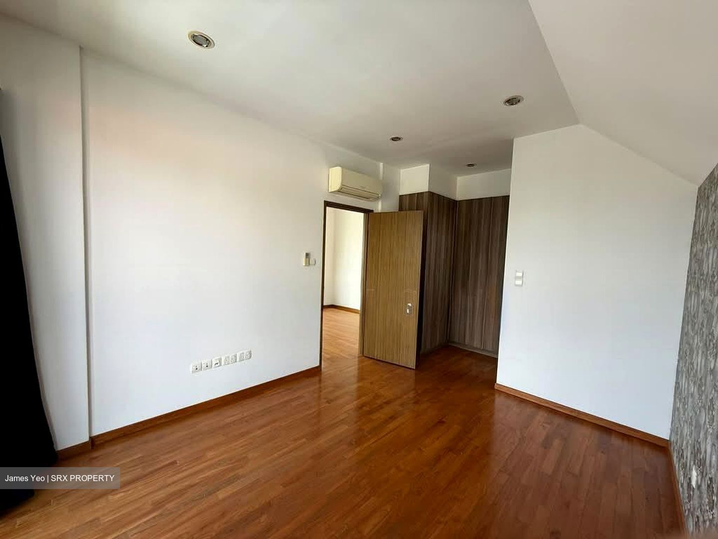 Ponggol Twenty-fourth Avenue (D19), Detached #568129061